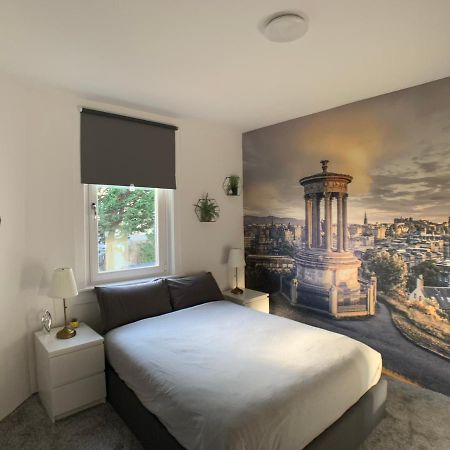 Maria- Bright And Modern City Center Apartment . إدنبرة المظهر الخارجي الصورة