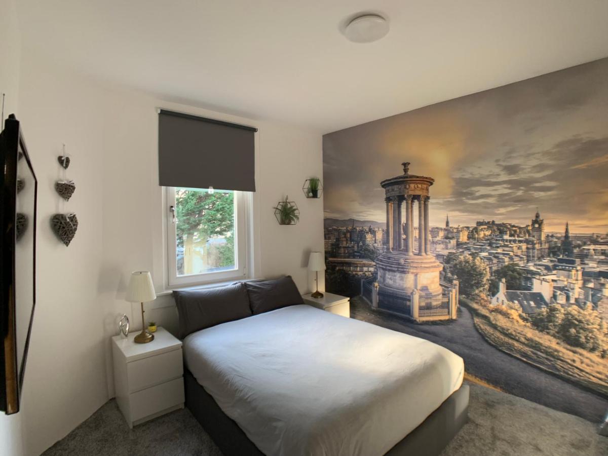 Maria- Bright And Modern City Center Apartment . إدنبرة المظهر الخارجي الصورة
