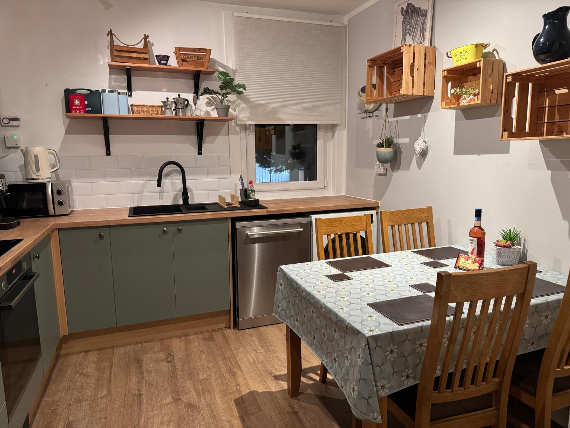Maria- Bright And Modern City Center Apartment . إدنبرة المظهر الخارجي الصورة